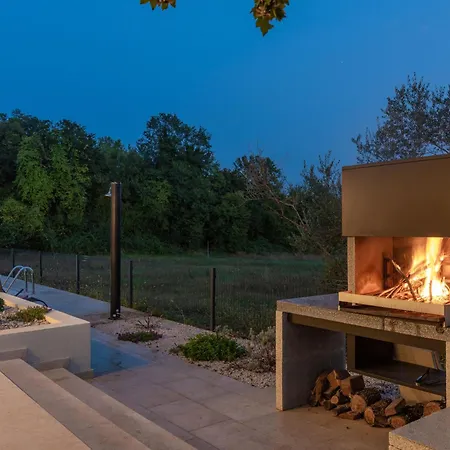 Marko Aurelia By Interhome * Tar-Vabriga