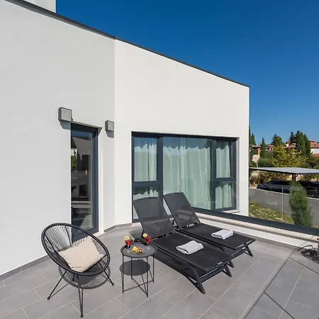 Marko Aurelia By Interhome Villa Tar-Vabriga
