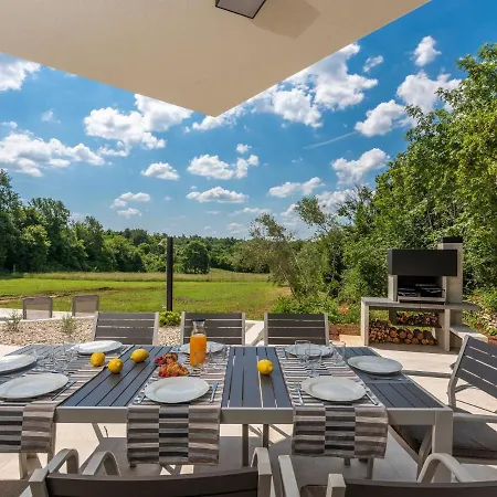 Villa Marko Aurelia By Interhome