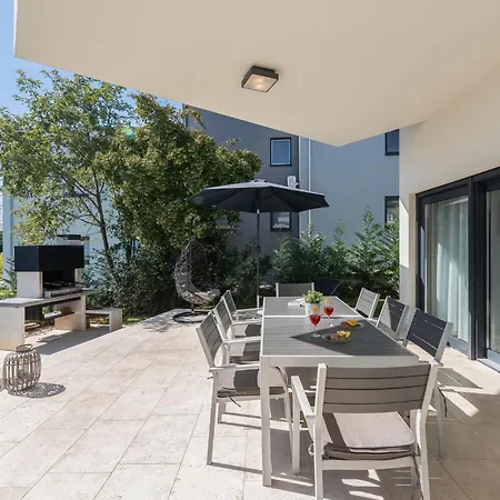 Marko Aurelia By Interhome