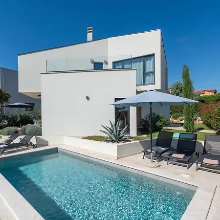 Villa Marko Aurelia By Interhome *