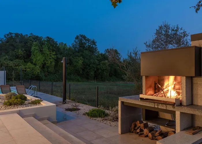 Marko Aurelia By Interhome * Tar-Vabriga